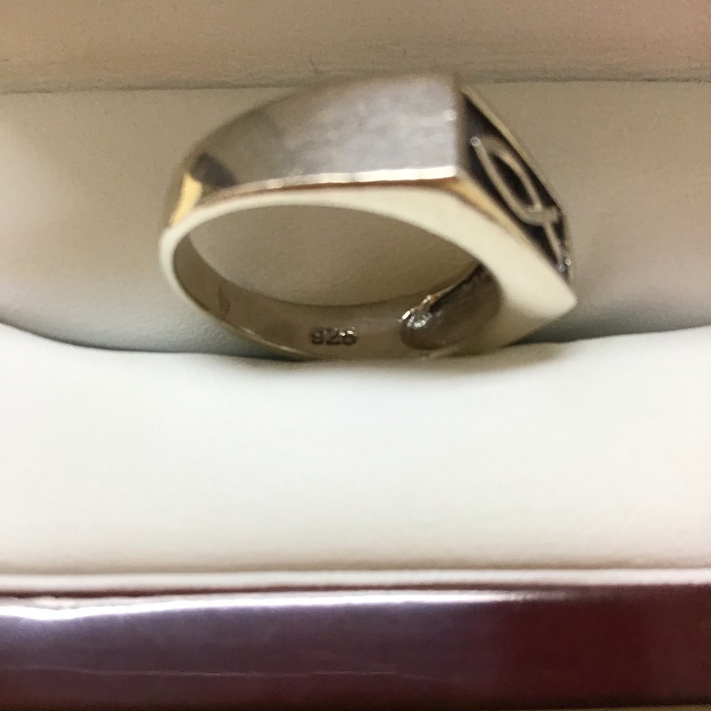 Ring - Picture 4 of 6